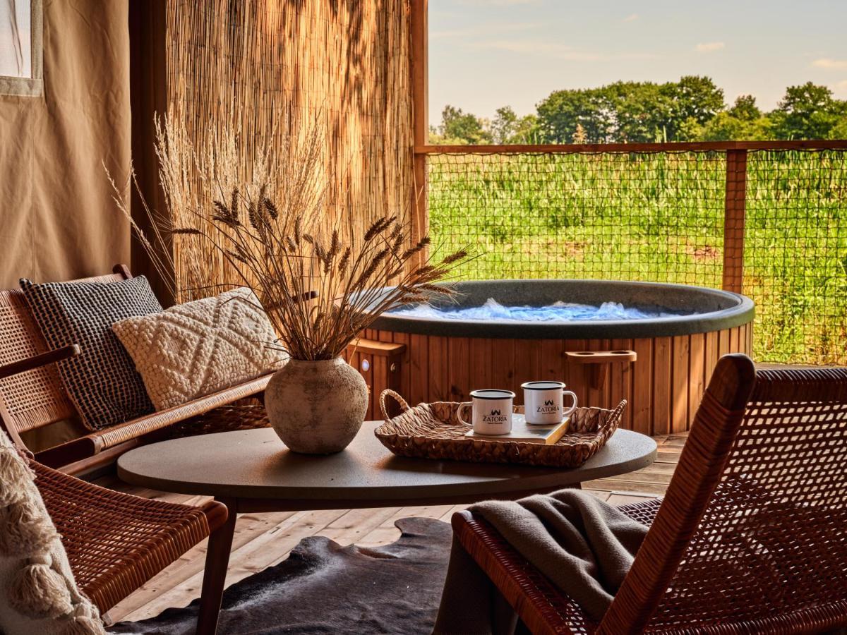 Готель Zatoria Luxury Glamping Затор Екстер'єр фото