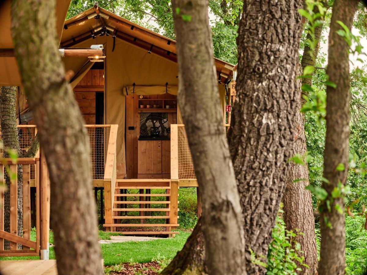 Готель Zatoria Luxury Glamping Затор Екстер'єр фото
