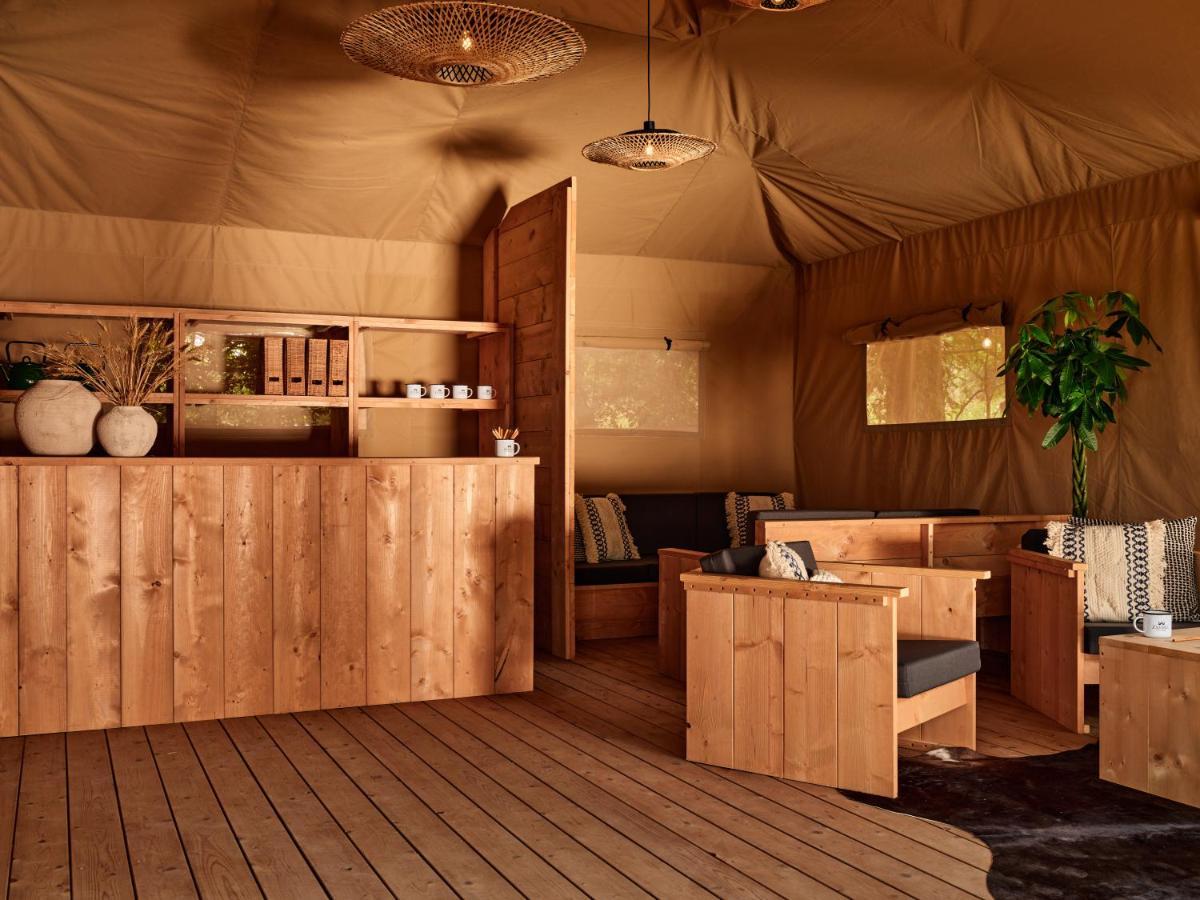 Готель Zatoria Luxury Glamping Затор Екстер'єр фото