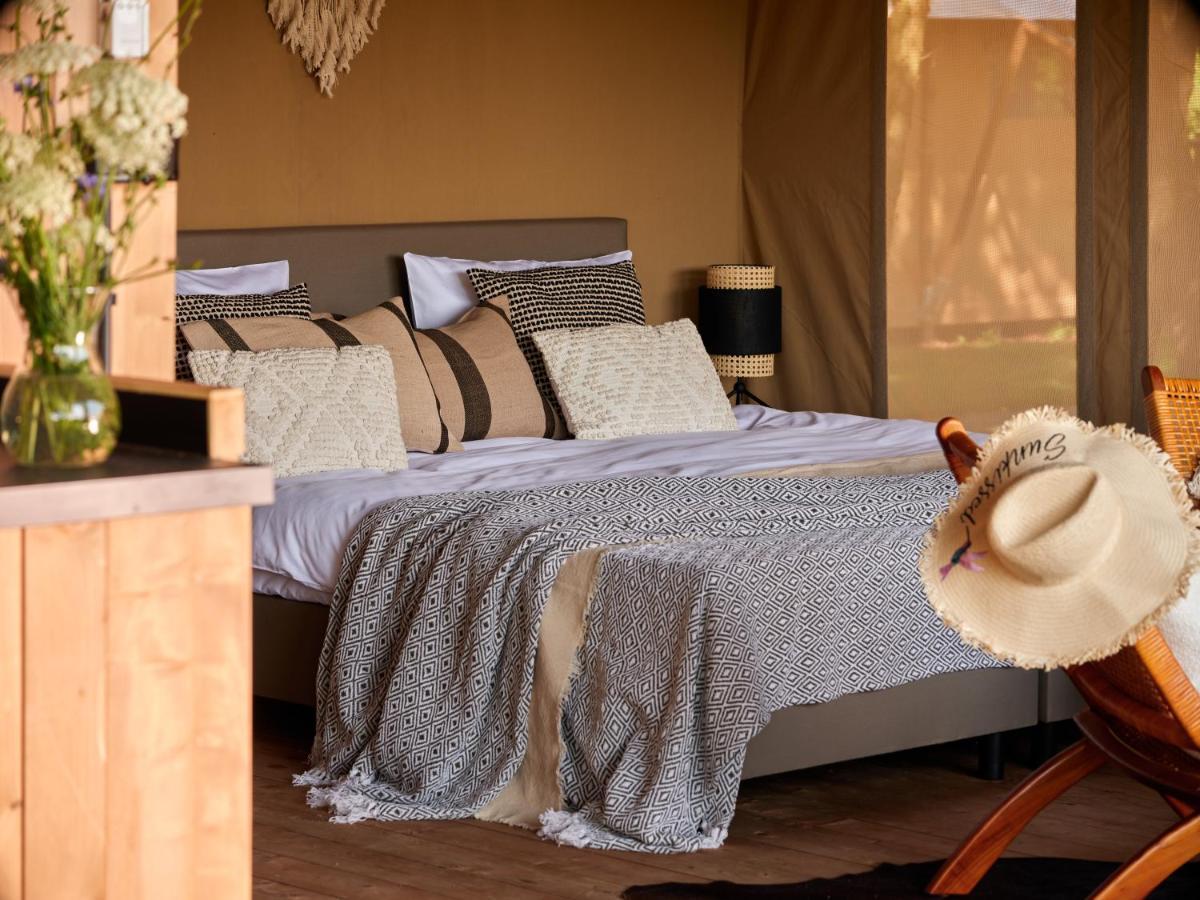 Готель Zatoria Luxury Glamping Затор Екстер'єр фото