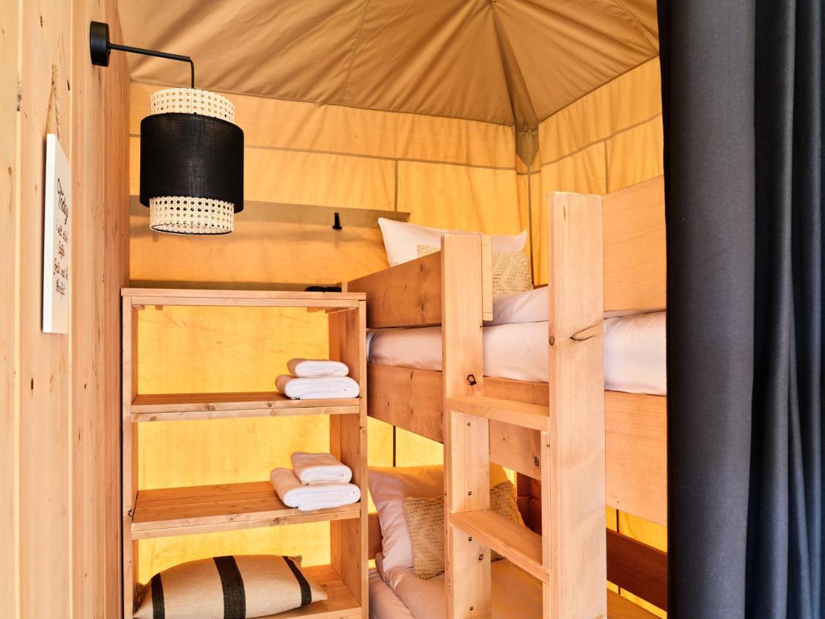 Готель Zatoria Luxury Glamping Затор Екстер'єр фото