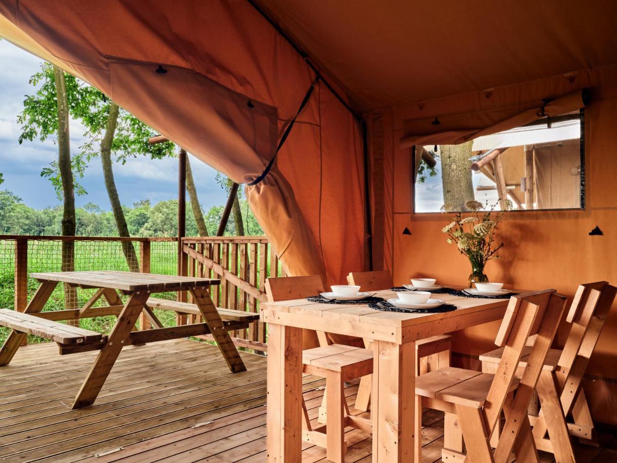 Готель Zatoria Luxury Glamping Затор Екстер'єр фото