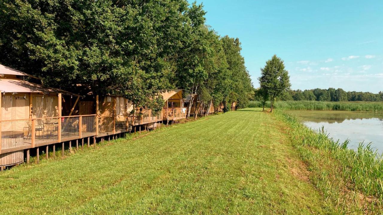Готель Zatoria Luxury Glamping Затор Екстер'єр фото