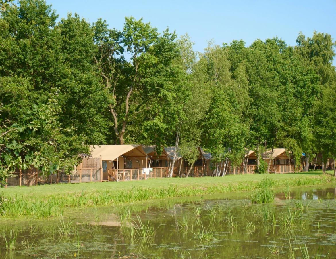 Готель Zatoria Luxury Glamping Затор Екстер'єр фото